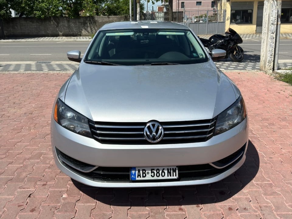 Volkswagen Passat (2014)